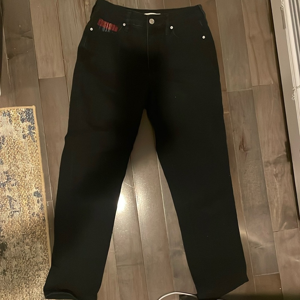 Pacesun black mom jeans with plaid detail on pockets(front and back). Size 25